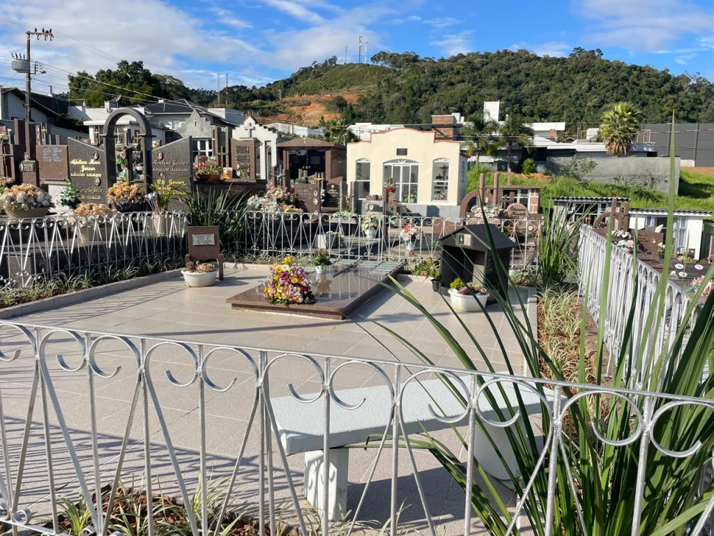 TUMULO